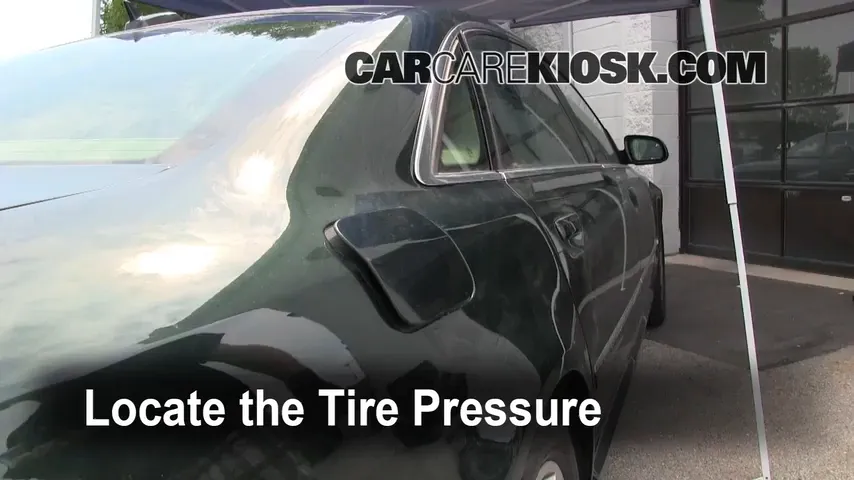 2004 Audi A8 Quattro L 4.2L V8 Tires & Wheels Check Tire Pressure